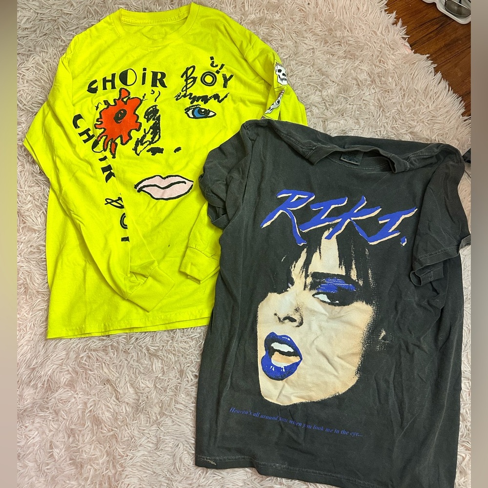 💕 Choir Boy and Riki merch shirt set